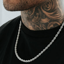 Load image into Gallery viewer, Ricardo Rope Chain Necklace
