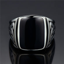 Load image into Gallery viewer, Thyone Titanium Signet Ring
